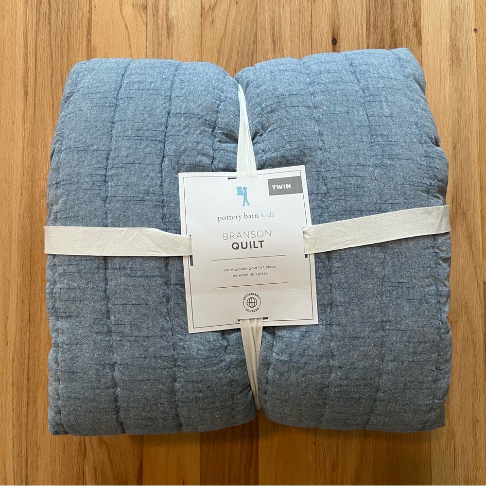 Branson Stitch Twin Quilt Bedspread Blanket in Chambray Blue Pottery Barn Kids